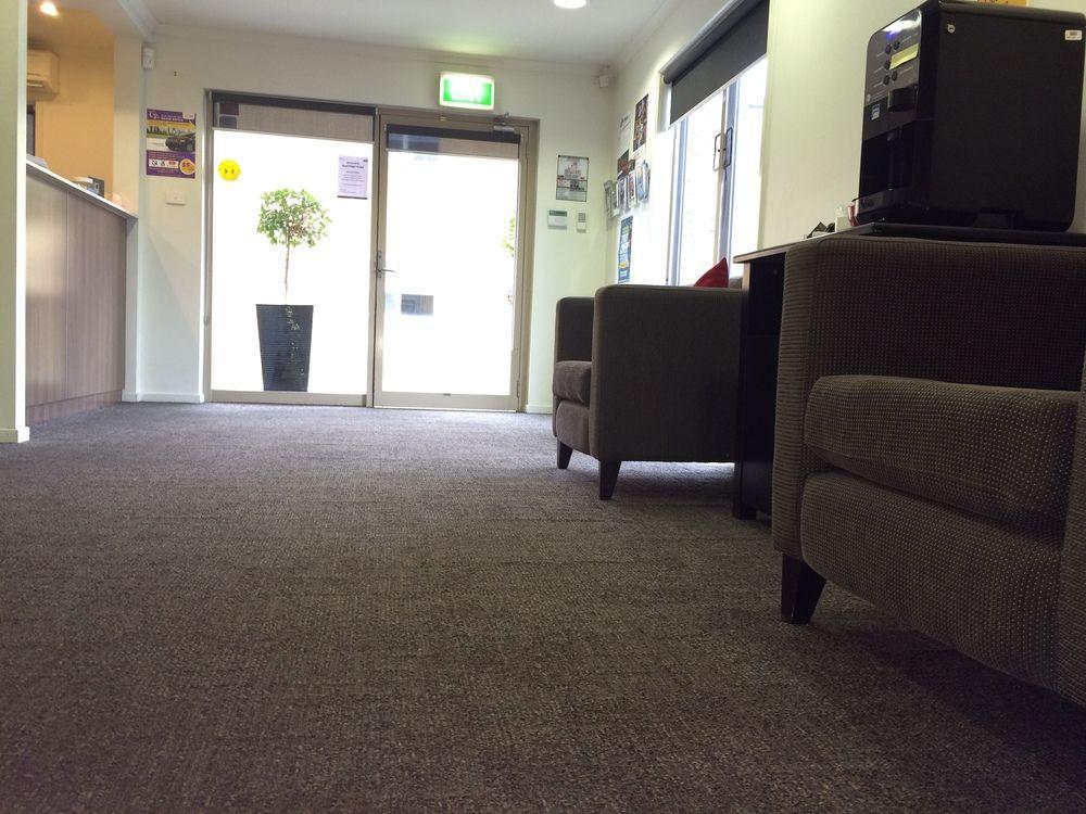 Quest Wagga Wagga Aparthotel Exterior photo