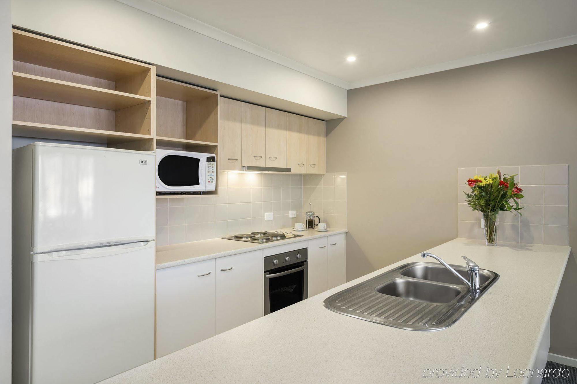 Quest Wagga Wagga Aparthotel Exterior photo