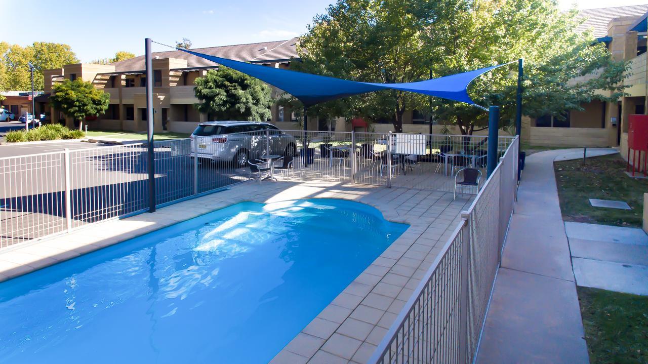 Quest Wagga Wagga Aparthotel Exterior photo