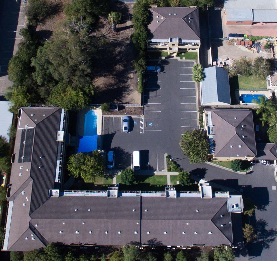 Quest Wagga Wagga Aparthotel Exterior photo